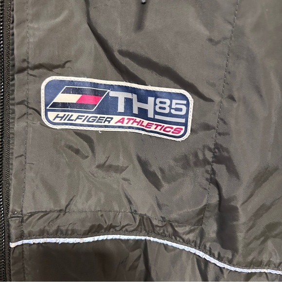 Tommy Hilfiger Men's XL Olive Green Windbreaker Jacket Retro Preppy - Picture 4 of 16